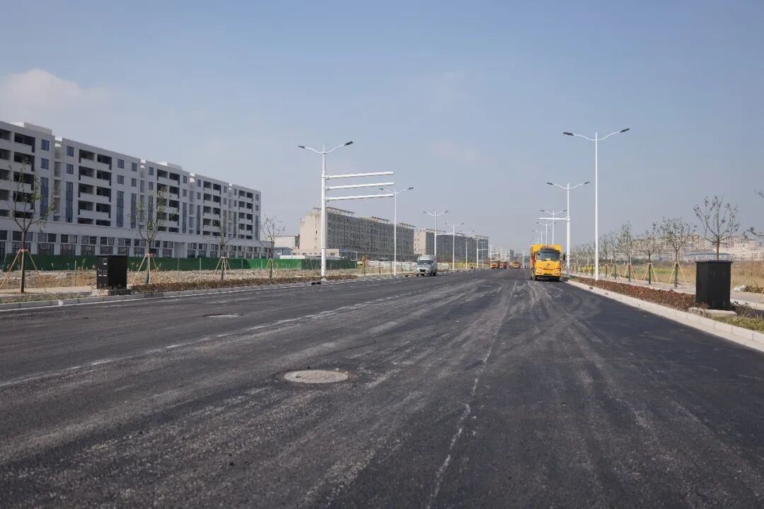 road.jpg